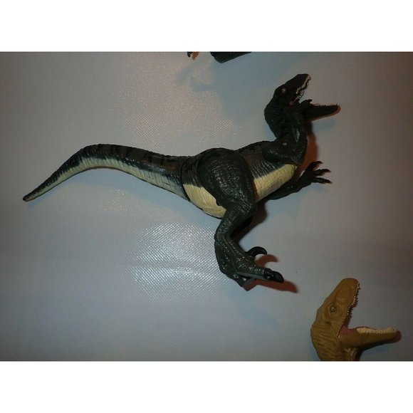 LOT Jurassic Park 2015 Velociraptor Dinosaurs Strike Sounds Set & Baby with harn - Picture 3 of 11